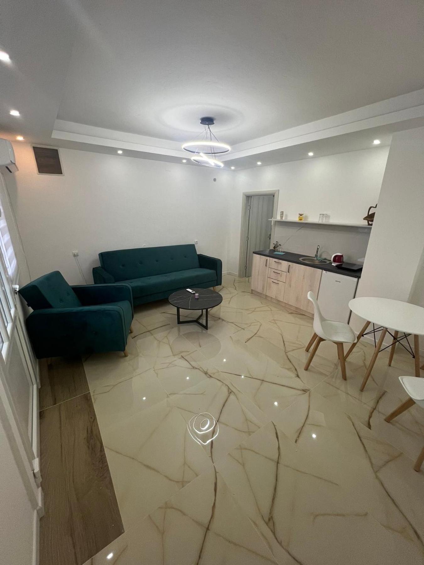 Js Apartmani Никшич Экстерьер фото